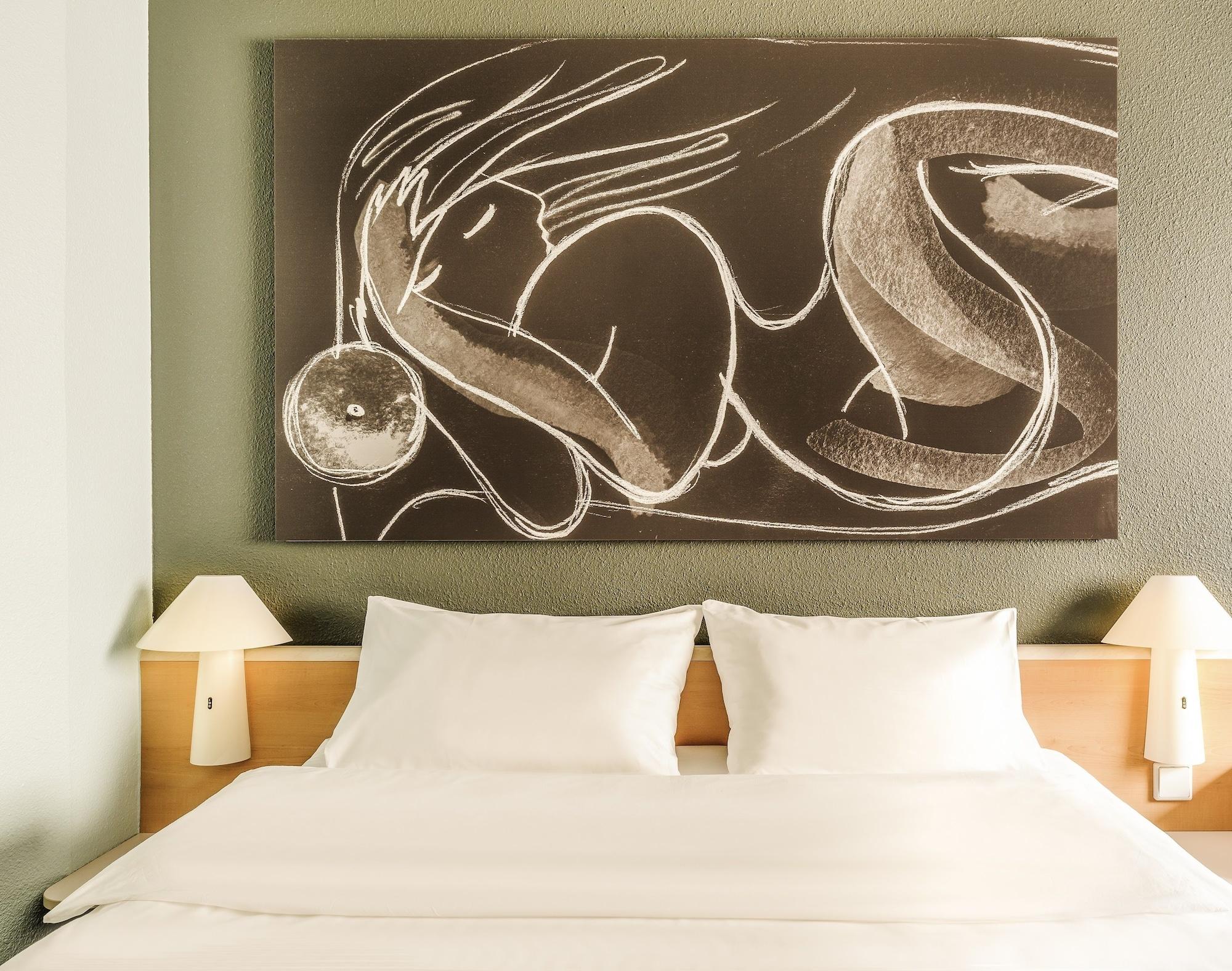 Ibis Montelimar Nord Hotel 3*